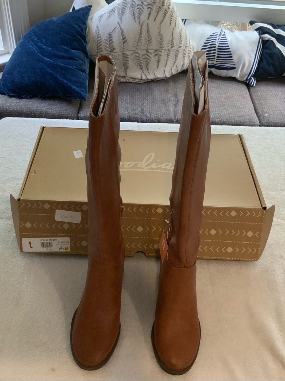 Zodiac knee high wide calf Brown Women's Leather Boots size 6.5 sku 3019